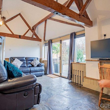 Host & Stay - Snodsbury Barn Upton Snodsbury Exterior foto